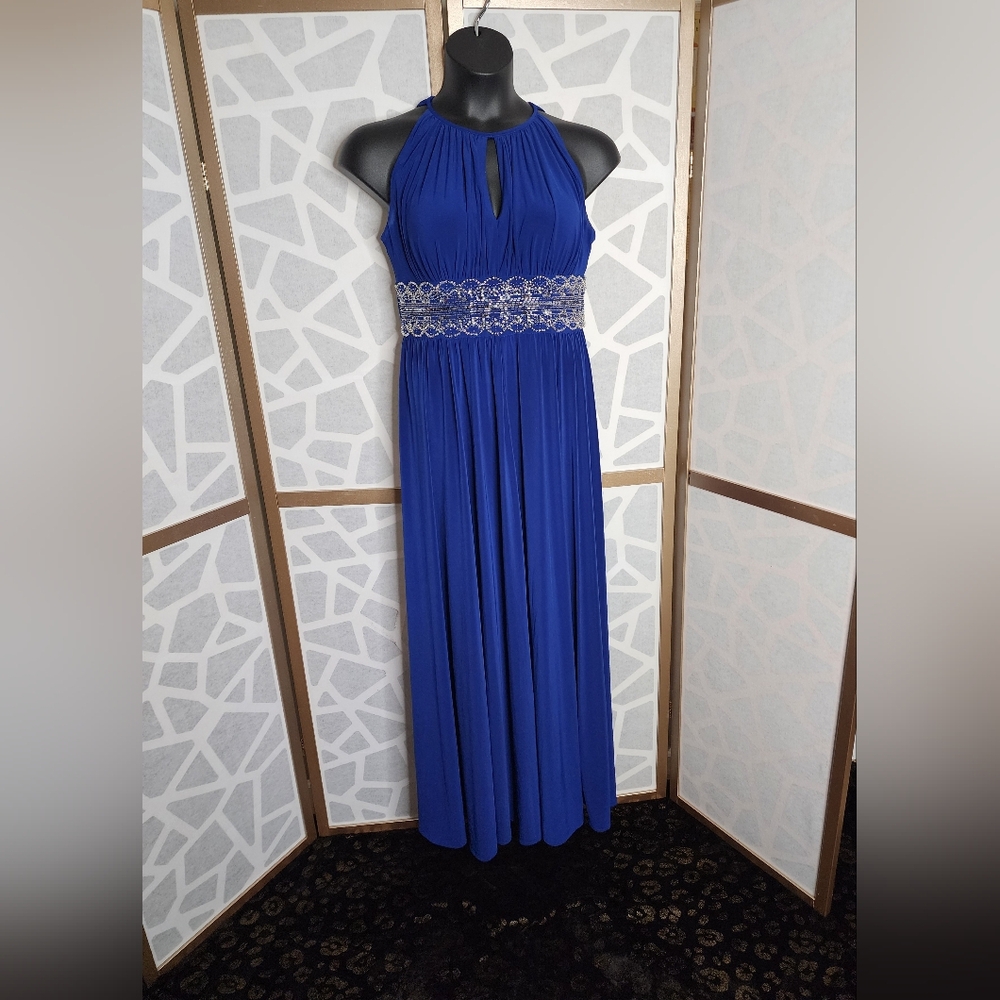 R&M Richard Sleeveless Long Gown With Beaded Waist | Size 12